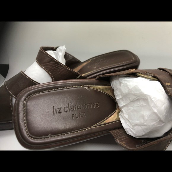 Liz Claiborne leather wedge sandals - Picture 2 of 3